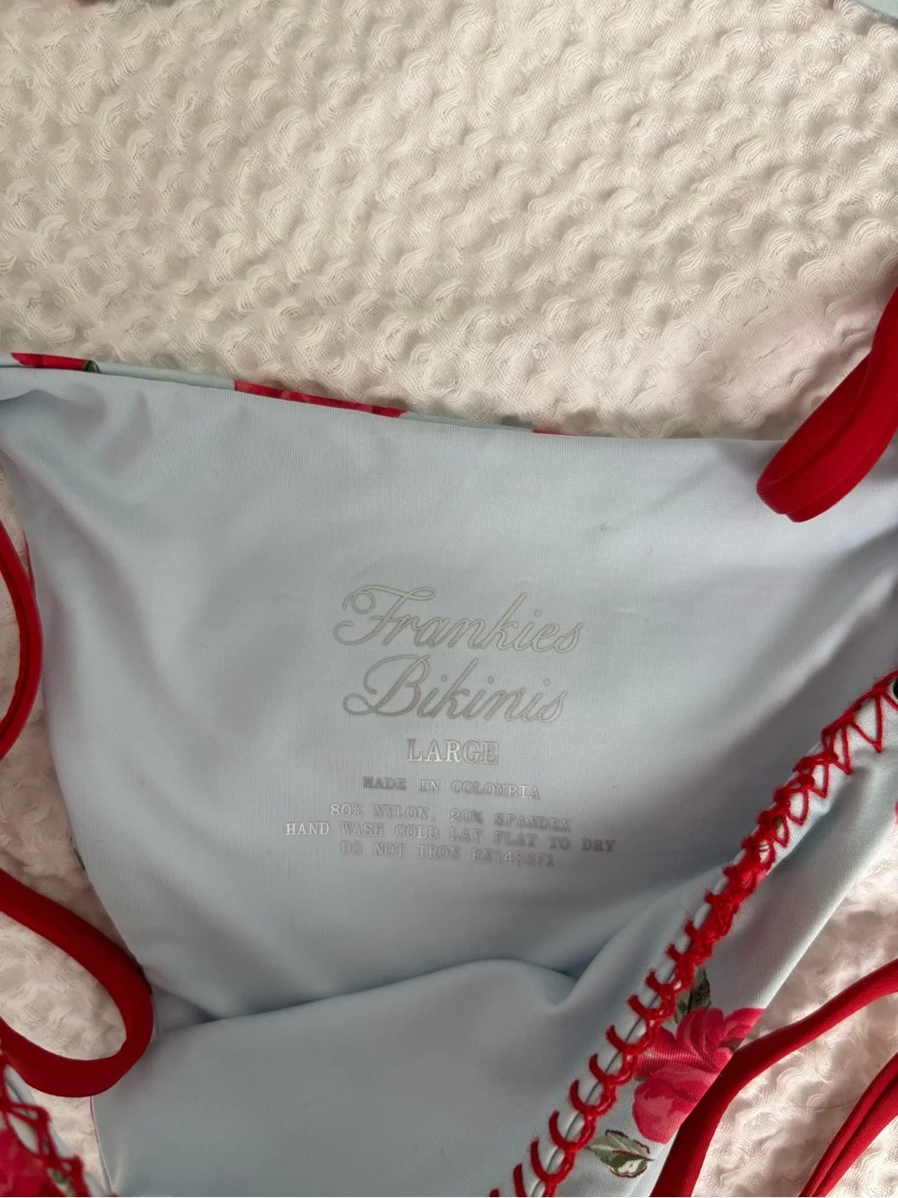 Frankie’s Bikini Rosewater Set Top Medium Bottoms Large